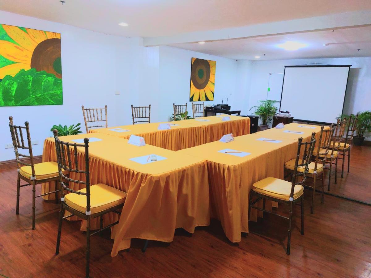 Tagaytay Hotel Sixb Tagaytay City Luaran gambar