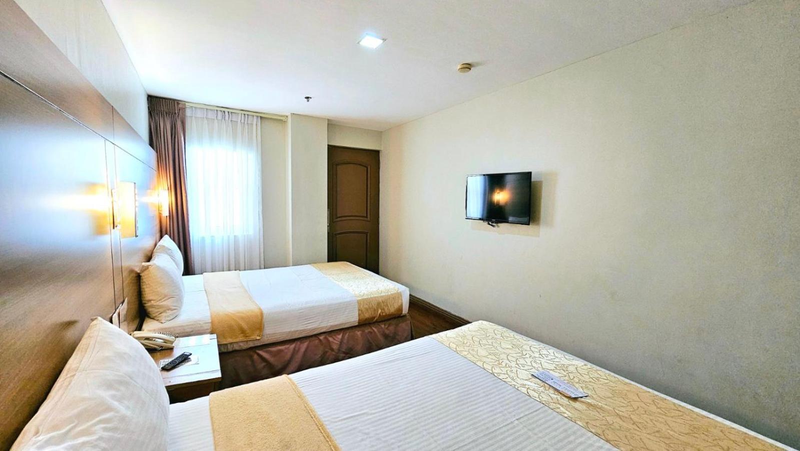 Tagaytay Hotel Sixb Tagaytay City Luaran gambar